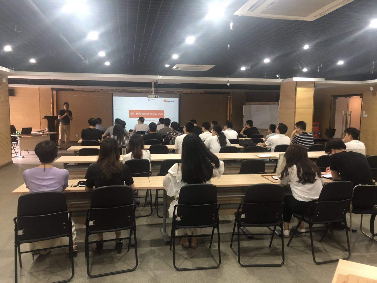 5caaddfa1d1caae5fe2990344a67717.jpg 5caaddfa1d1caae5fe2990344a67717.jpg